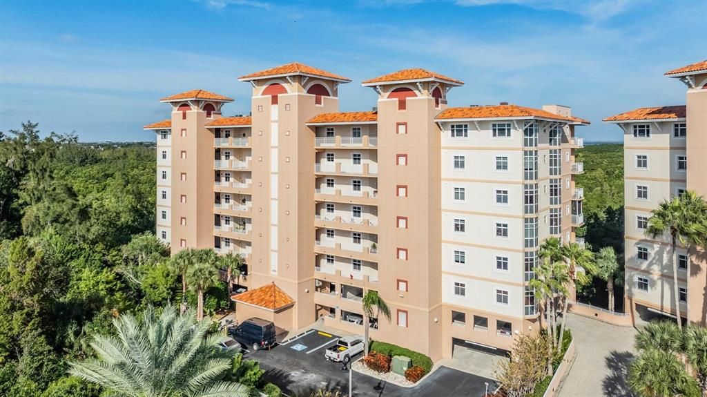 En Venta: $460,000 (3 camas, 2 baños, 2013 Pies cuadrados)