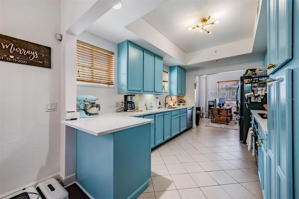 En Venta: $460,000 (3 camas, 2 baños, 2013 Pies cuadrados)