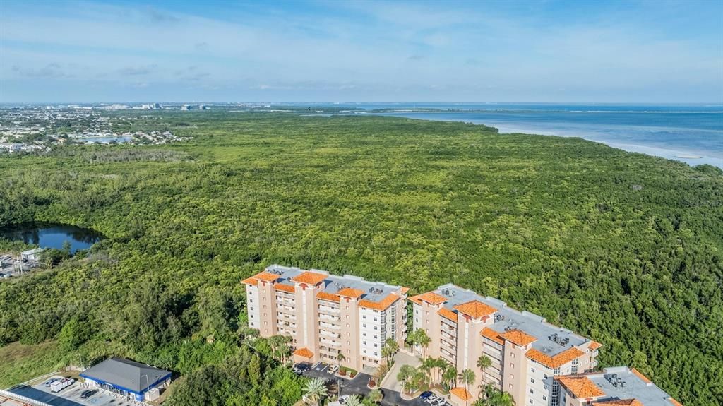 En Venta: $460,000 (3 camas, 2 baños, 2013 Pies cuadrados)