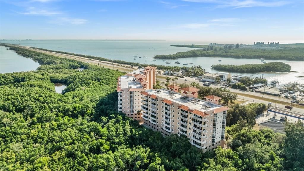 En Venta: $460,000 (3 camas, 2 baños, 2013 Pies cuadrados)