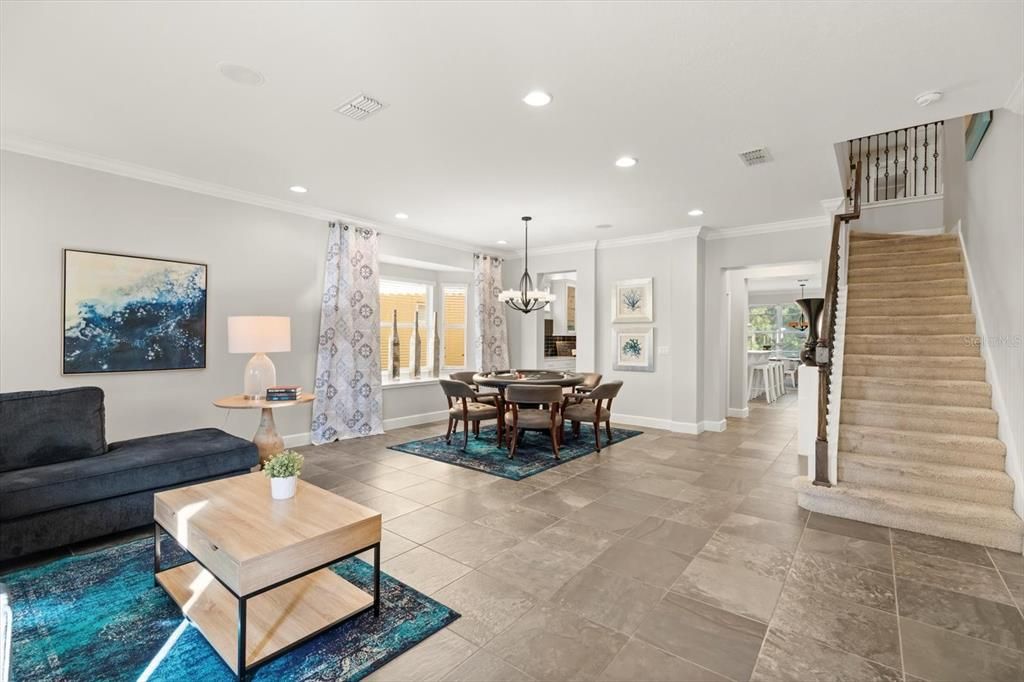 На продажу: $535,000 (6 спален, 5 ванн, 3507 Квадратных фут)