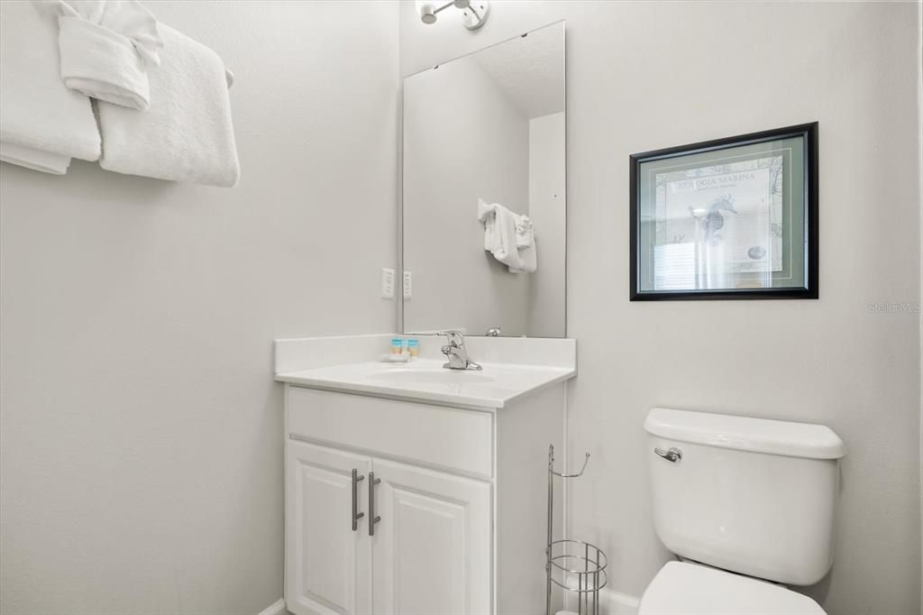 На продажу: $535,000 (6 спален, 5 ванн, 3507 Квадратных фут)