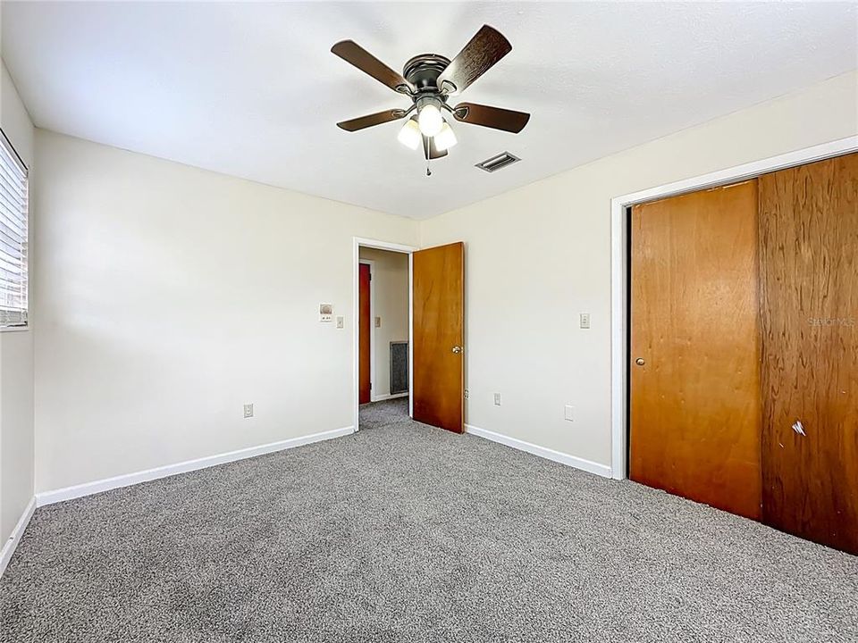 For Sale: $429,000 (4 beds, 3 baths, 2421 Square Feet)