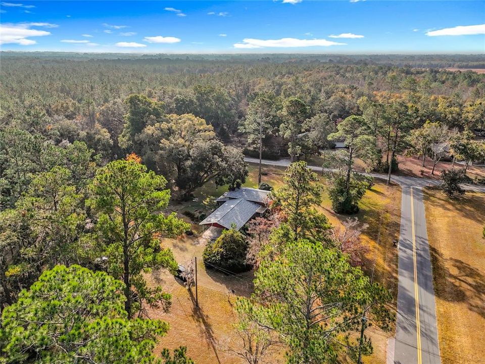 For Sale: $429,000 (4 beds, 3 baths, 2421 Square Feet)