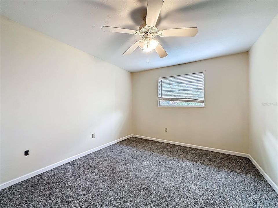 For Sale: $429,000 (4 beds, 3 baths, 2421 Square Feet)