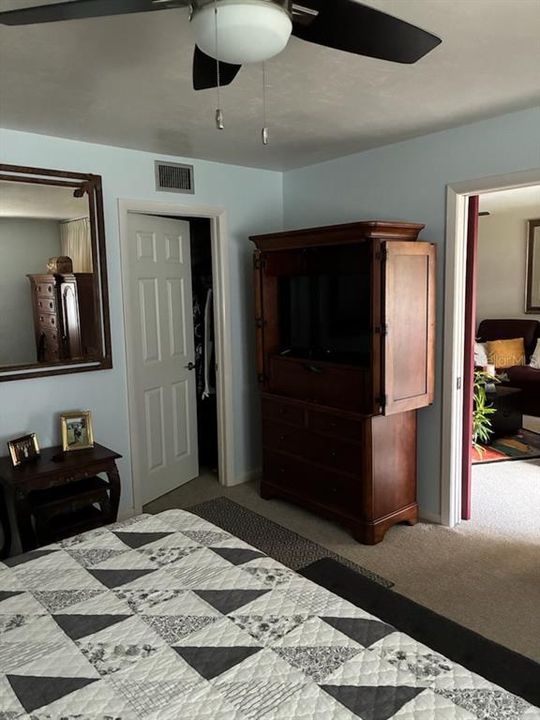 En Venta: $249,900 (2 camas, 2 baños, 1118 Pies cuadrados)