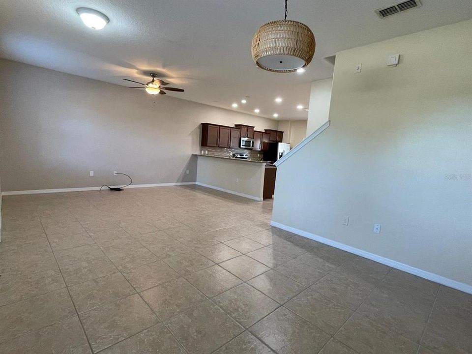 В аренду: $2,200 (3 спален, 2 ванн, 1700 Квадратных фут)