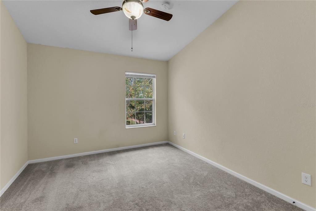 На продажу: $289,900 (3 спален, 2 ванн, 1682 Квадратных фут)