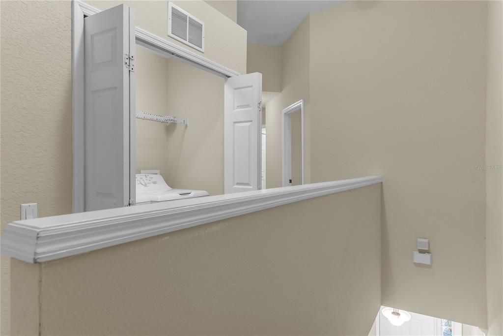 На продажу: $289,900 (3 спален, 2 ванн, 1682 Квадратных фут)