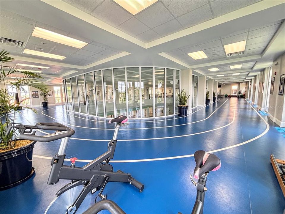 For Sale: $315,000 (2 beds, 2 baths, 1705 Square Feet)