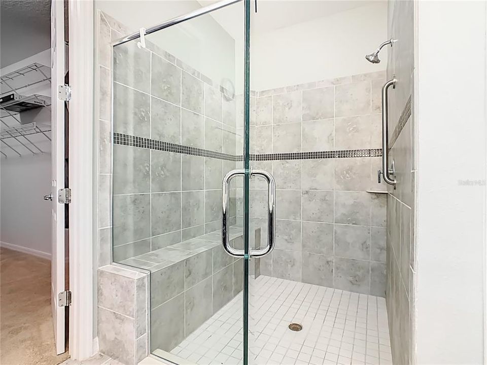 For Sale: $315,000 (2 beds, 2 baths, 1705 Square Feet)