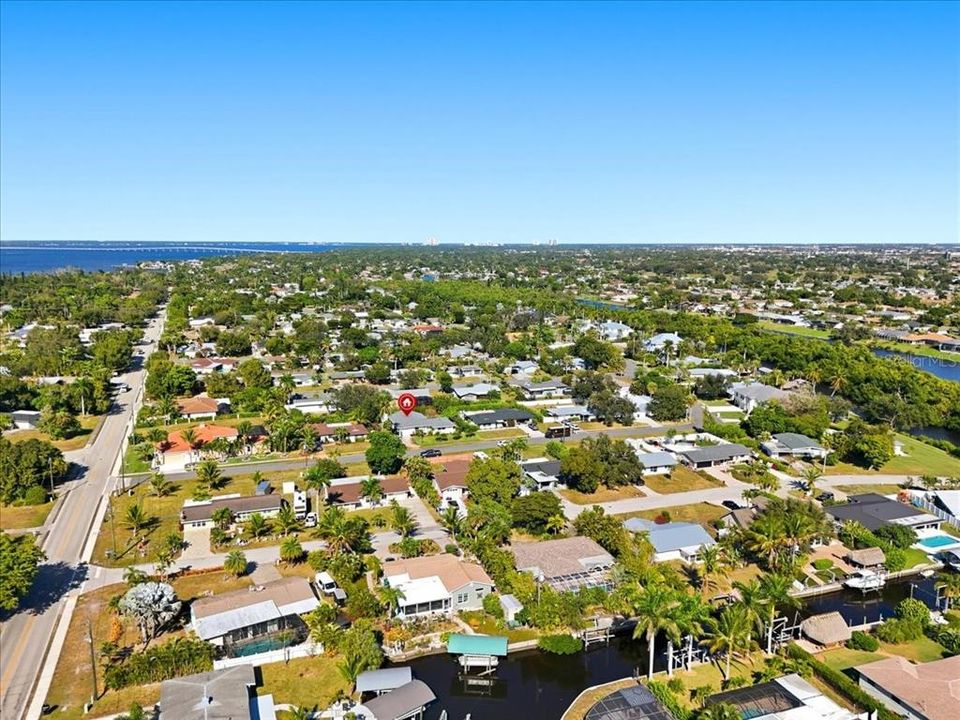 For Sale: $474,999 (3 beds, 3 baths, 1773 Square Feet)