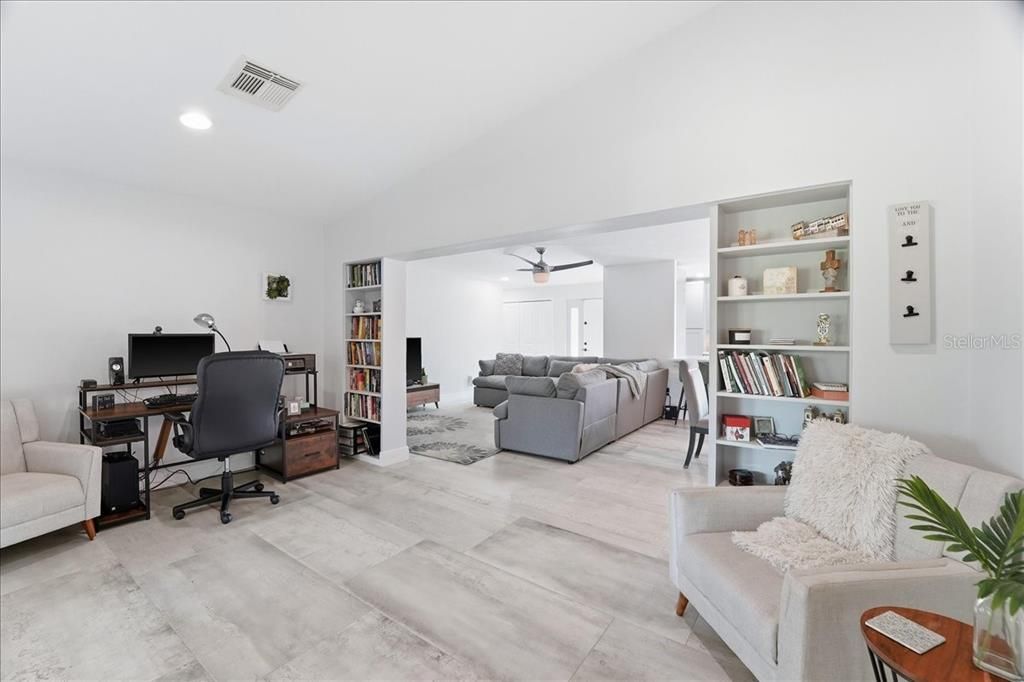 For Sale: $474,999 (3 beds, 3 baths, 1773 Square Feet)