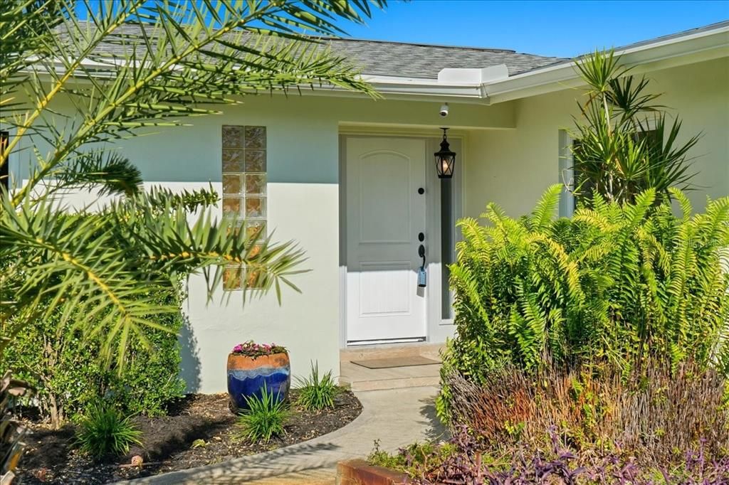 For Sale: $474,999 (3 beds, 3 baths, 1773 Square Feet)