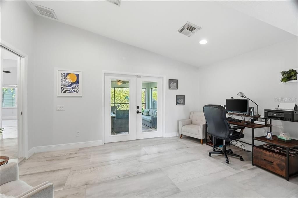 For Sale: $474,999 (3 beds, 3 baths, 1773 Square Feet)