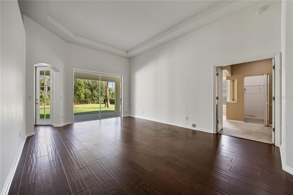 待售: $750,000 (5 贝兹, 3 浴室, 3512 平方英尺)