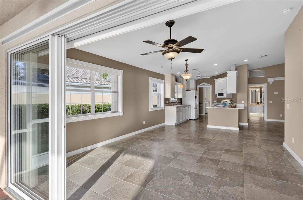 En Venta: $424,900 (2 camas, 2 baños, 1513 Pies cuadrados)