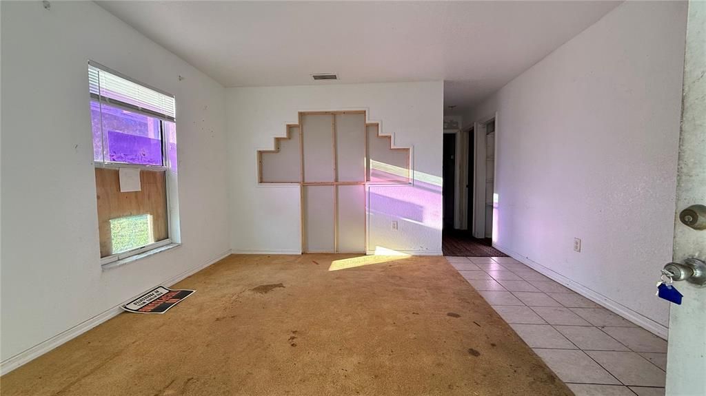 For Sale: $185,000 (4 beds, 2 baths, 2014 Square Feet)