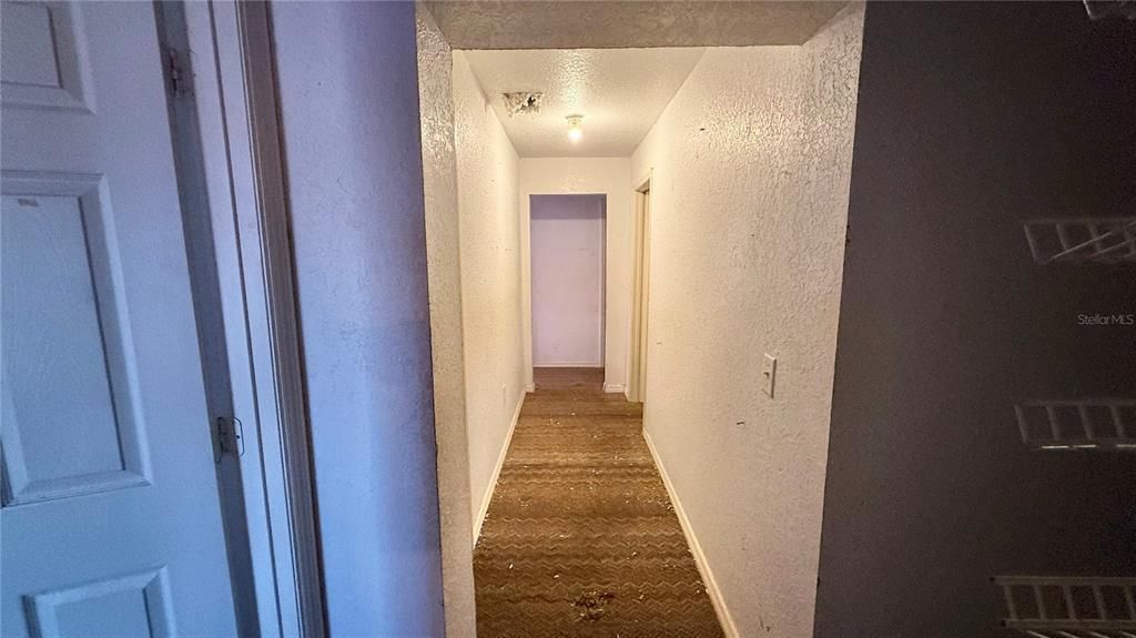 For Sale: $185,000 (4 beds, 2 baths, 2014 Square Feet)