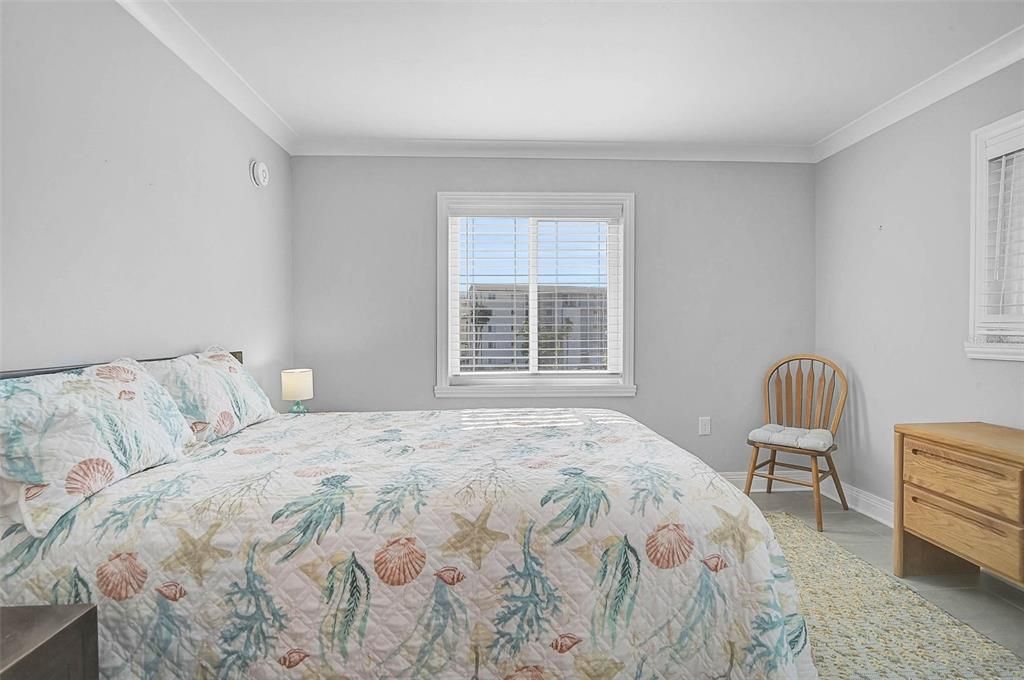 For Sale: $168,900 (2 beds, 2 baths, 1144 Square Feet)