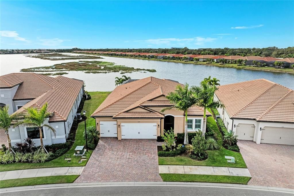 На продажу: $998,900 (3 спален, 3 ванн, 2611 Квадратных фут)