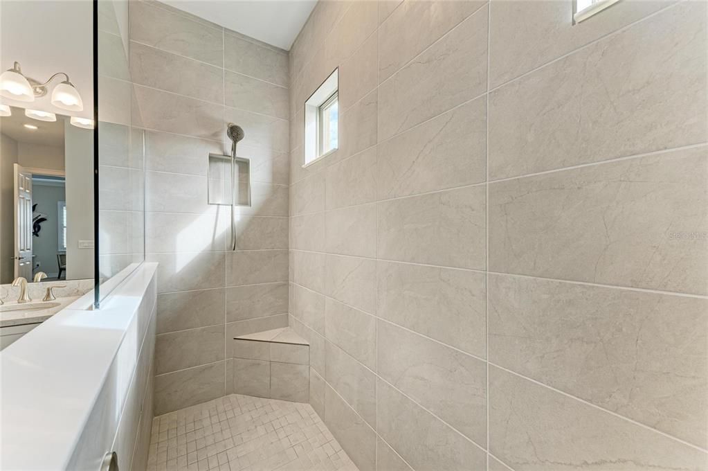 На продажу: $998,900 (3 спален, 3 ванн, 2611 Квадратных фут)