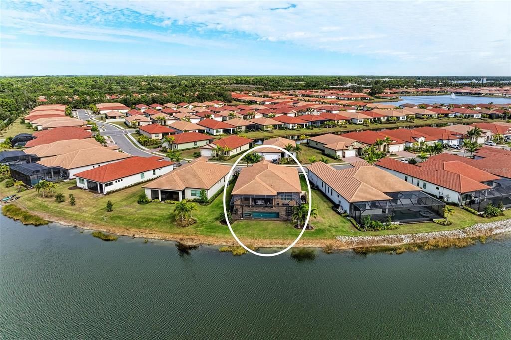 На продажу: $998,900 (3 спален, 3 ванн, 2611 Квадратных фут)