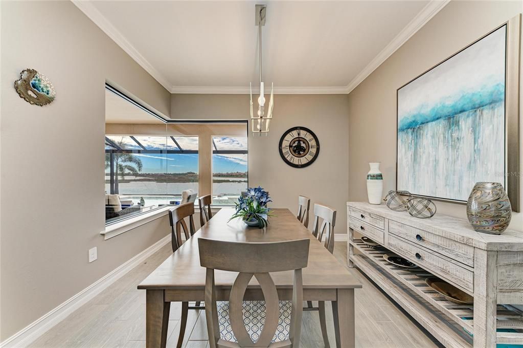 На продажу: $998,900 (3 спален, 3 ванн, 2611 Квадратных фут)