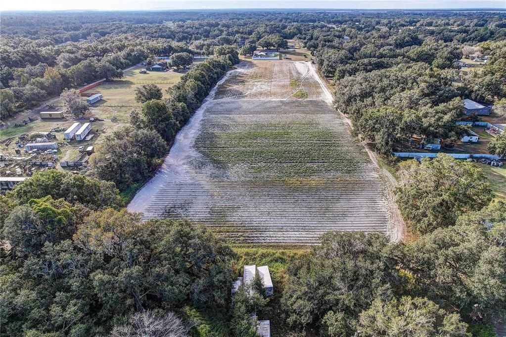 На продажу: $299,900 (3.83 acres)