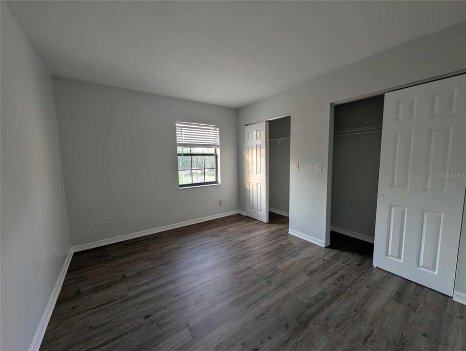 For Sale: $260,000 (3 beds, 2 baths, 1609 Square Feet)