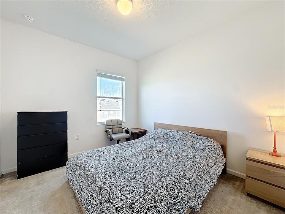 На продажу: $359,990 (4 спален, 3 ванн, 1789 Квадратных фут)