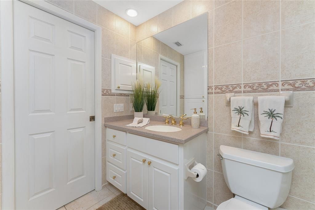 En Venta: $1,200,000 (3 camas, 3 baños, 1590 Pies cuadrados)