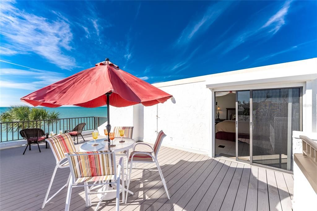 En Venta: $1,200,000 (3 camas, 3 baños, 1590 Pies cuadrados)