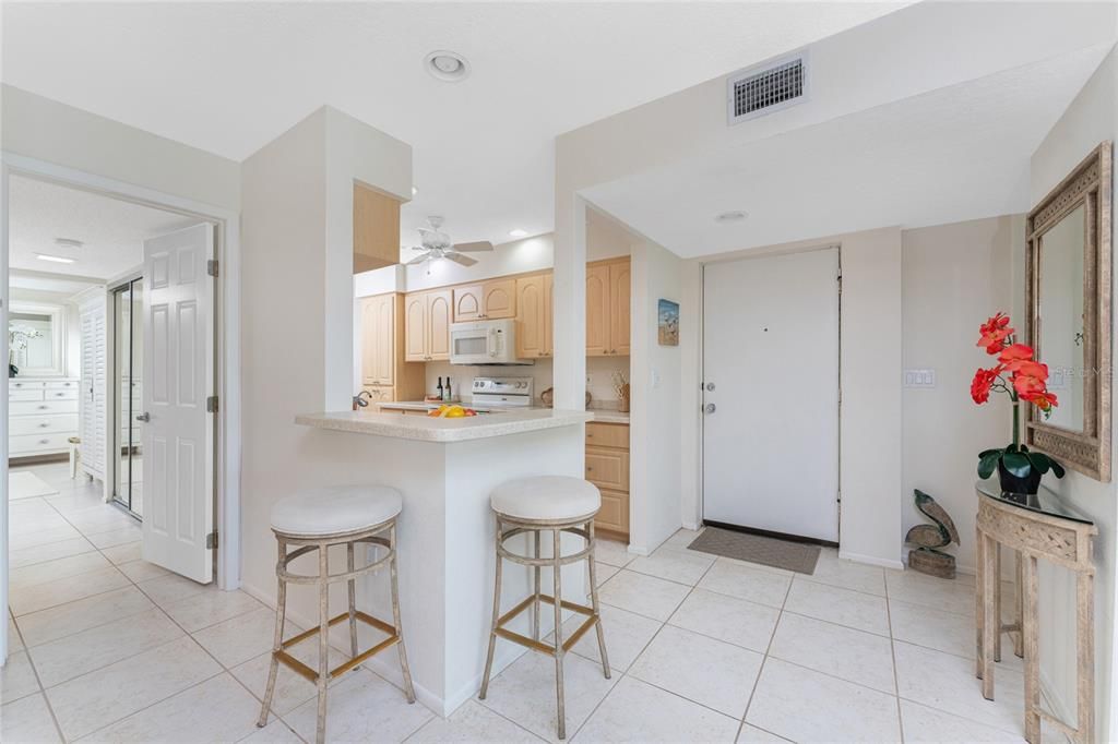 En Venta: $1,200,000 (3 camas, 3 baños, 1590 Pies cuadrados)