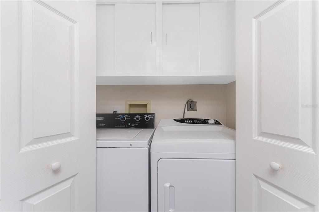 En Venta: $1,200,000 (3 camas, 3 baños, 1590 Pies cuadrados)