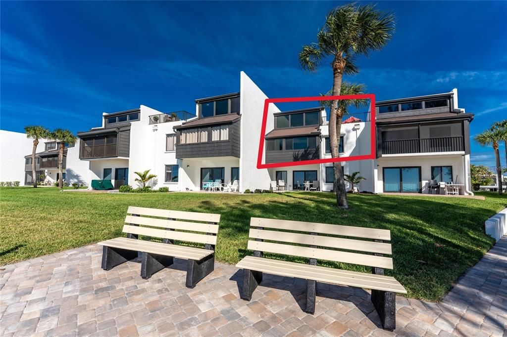 En Venta: $1,200,000 (3 camas, 3 baños, 1590 Pies cuadrados)