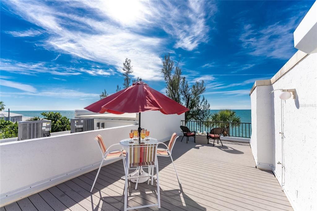 En Venta: $1,200,000 (3 camas, 3 baños, 1590 Pies cuadrados)