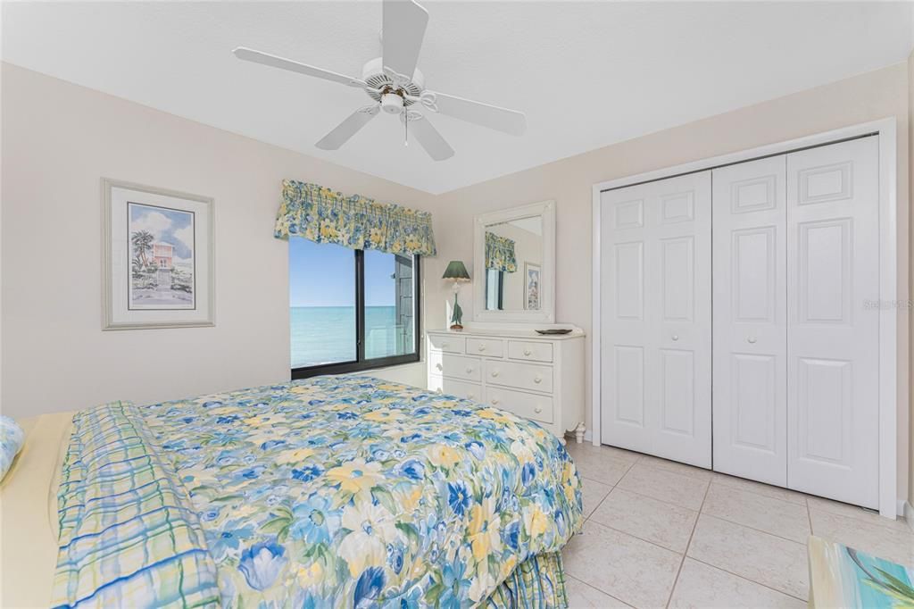 En Venta: $1,200,000 (3 camas, 3 baños, 1590 Pies cuadrados)