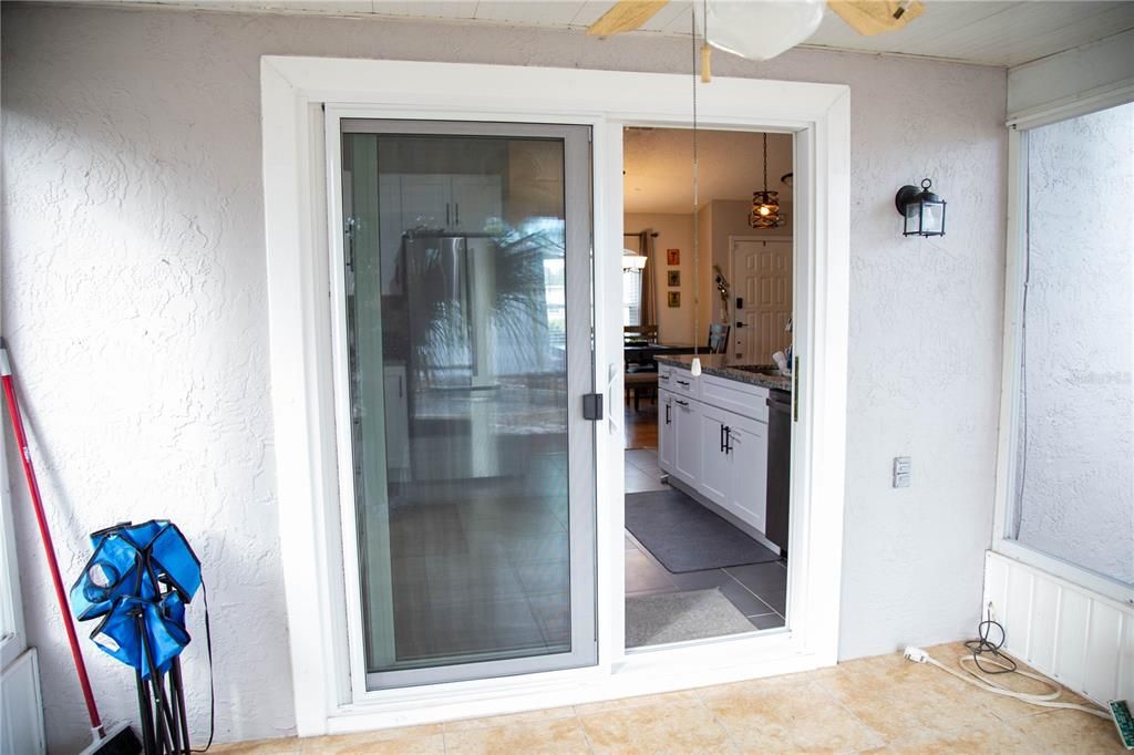 待售: $295,000 (3 贝兹, 2 浴室, 1322 平方英尺)