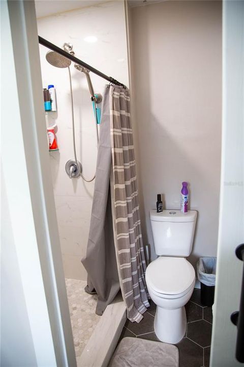 待售: $295,000 (3 贝兹, 2 浴室, 1322 平方英尺)