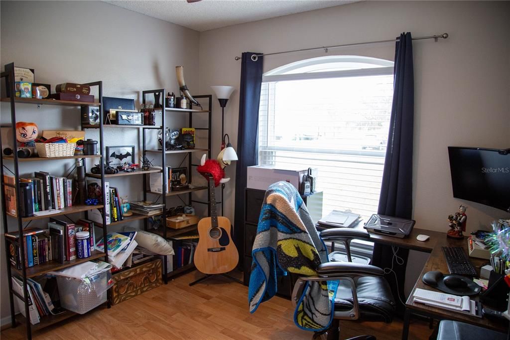 待售: $295,000 (3 贝兹, 2 浴室, 1322 平方英尺)