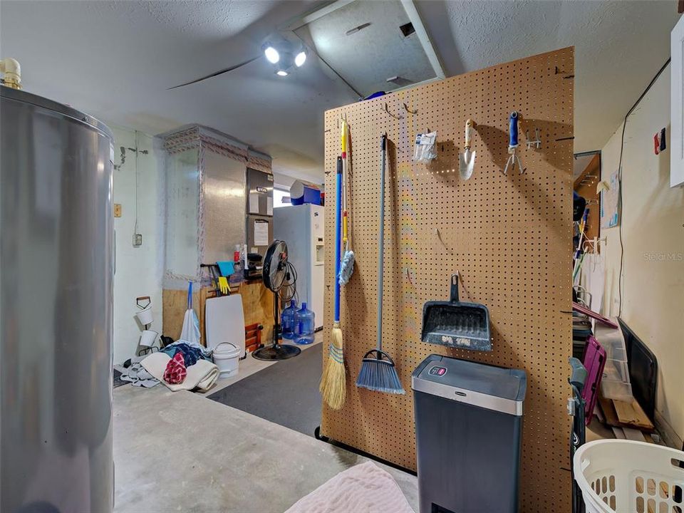 For Sale: $310,000 (2 beds, 2 baths, 1349 Square Feet)