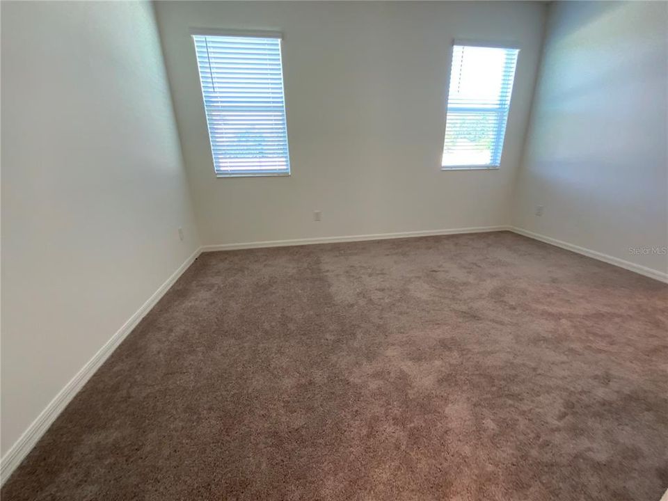 出租: $2,500 (3 贝兹, 2 浴室, 1511 平方英尺)