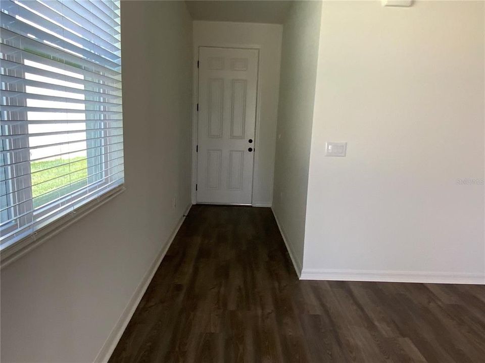 出租: $2,500 (3 贝兹, 2 浴室, 1511 平方英尺)