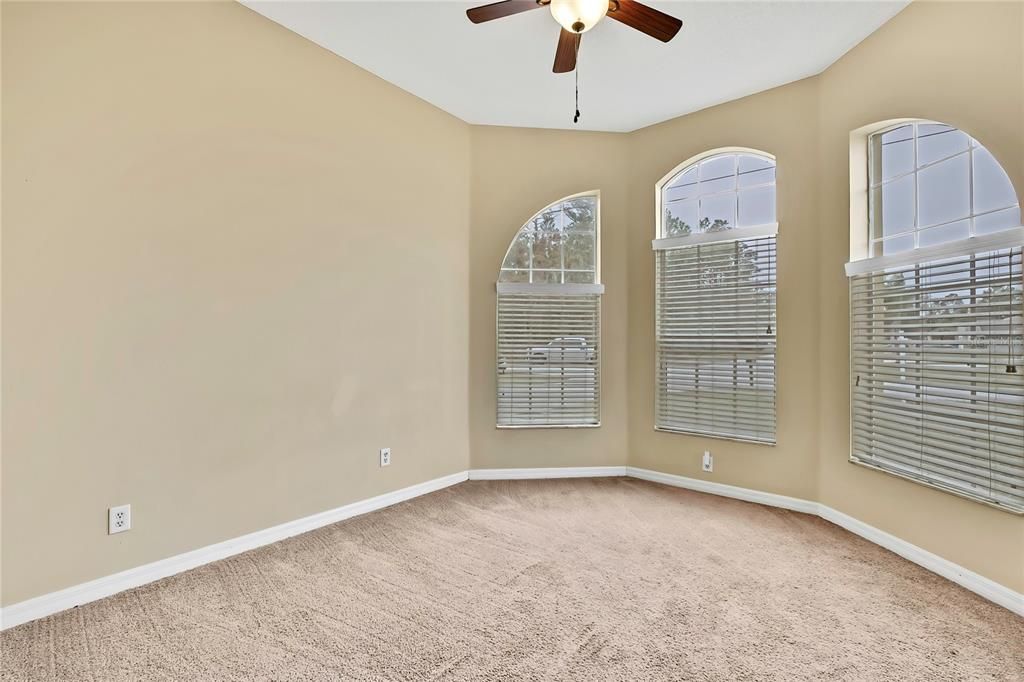 Active With Contract: $299,900 (3 beds, 2 baths, 1877 Square Feet)