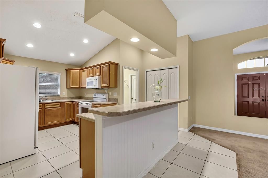Active With Contract: $299,900 (3 beds, 2 baths, 1877 Square Feet)