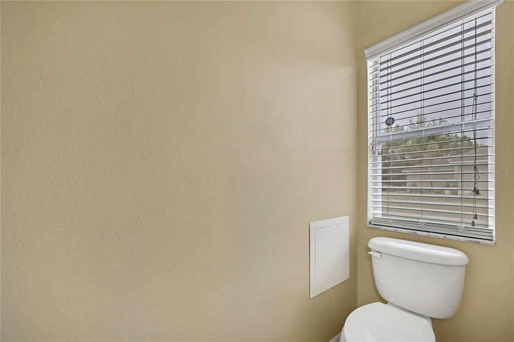 Active With Contract: $299,900 (3 beds, 2 baths, 1877 Square Feet)