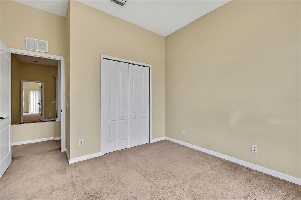 Active With Contract: $299,900 (3 beds, 2 baths, 1877 Square Feet)