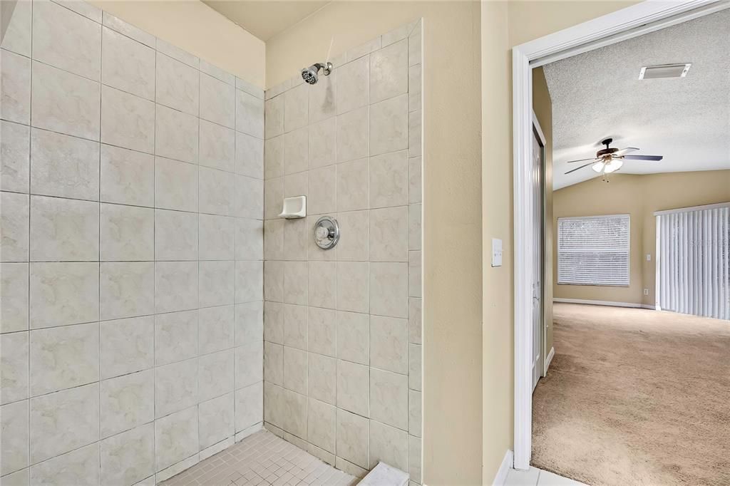 Active With Contract: $299,900 (3 beds, 2 baths, 1877 Square Feet)