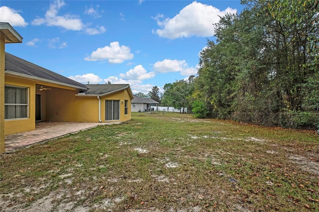 Active With Contract: $299,900 (3 beds, 2 baths, 1877 Square Feet)